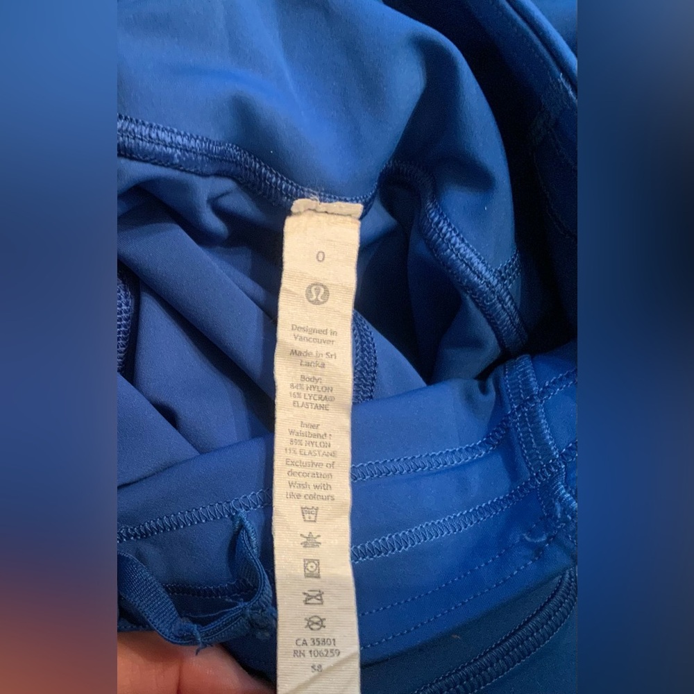 Lululemon Women's Blue leggings - Picture 5 of 5